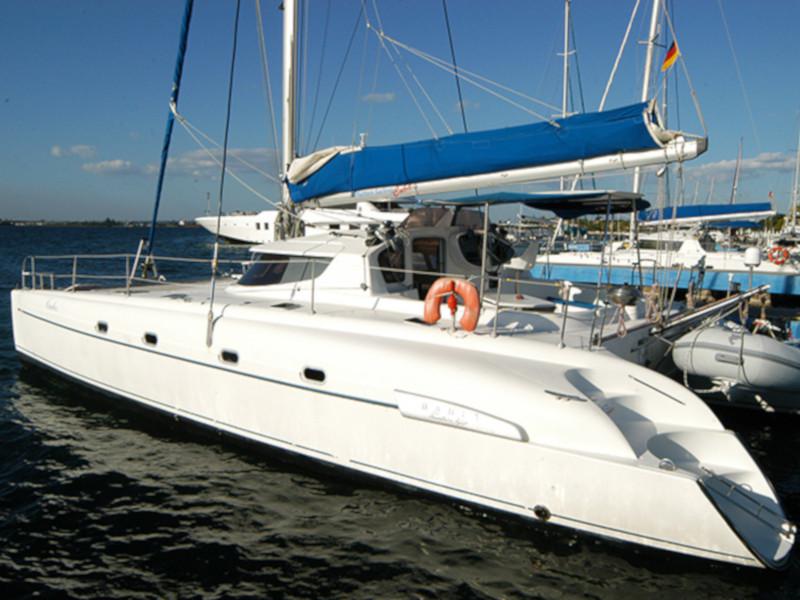 Book yachts online - catamaran - Bahia 46 - Cohiba - rent