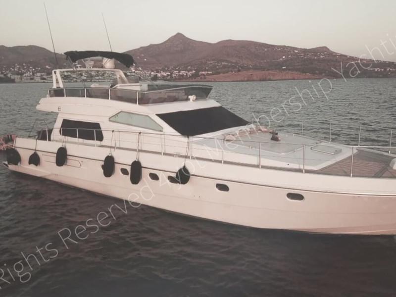 Book yachts online - motorboat - Ferretti 58/64ft - Alter Ego II - rent