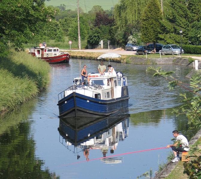Book yachts online - motorboat - EuroClassic 129 - VL/EuroClassic 129 - rent