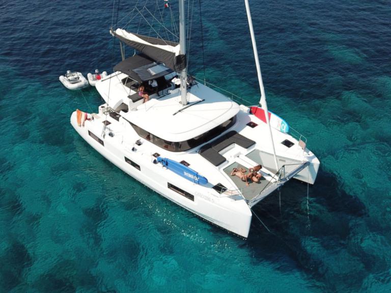Book yachts online - catamaran - Lagoon 46 - Creo Two - rent