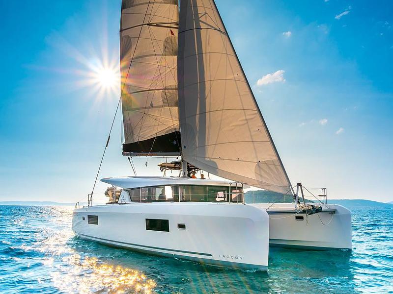 Book yachts online - catamaran - Lagoon 42 - Odessa - rent