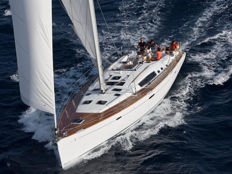 Book yachts online - sailboat - Oceanis 54 I - Oceanis 54 sir Skippered - rent
