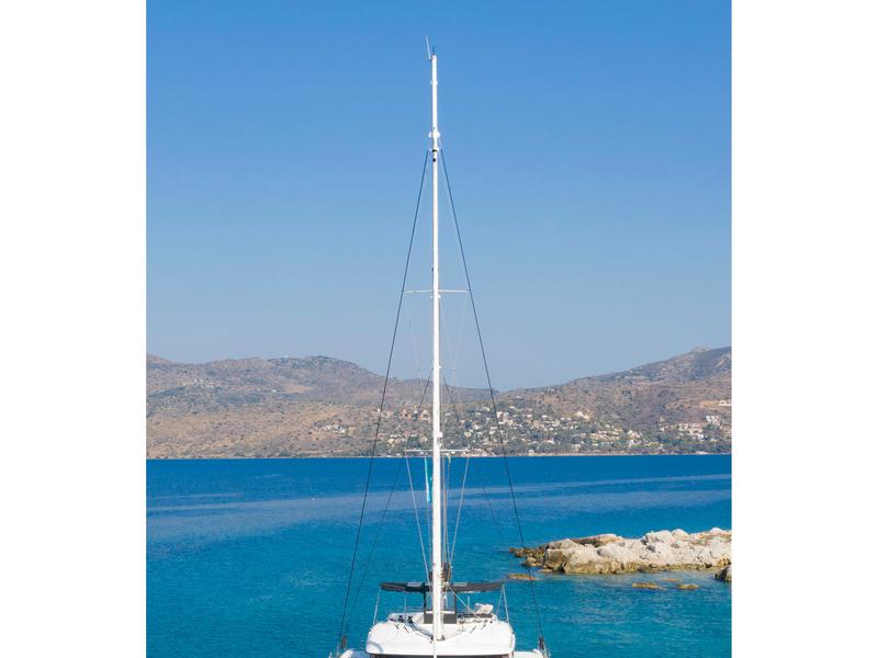 Book yachts online - catamaran - Lagoon 560 S2 - BOOM - rent