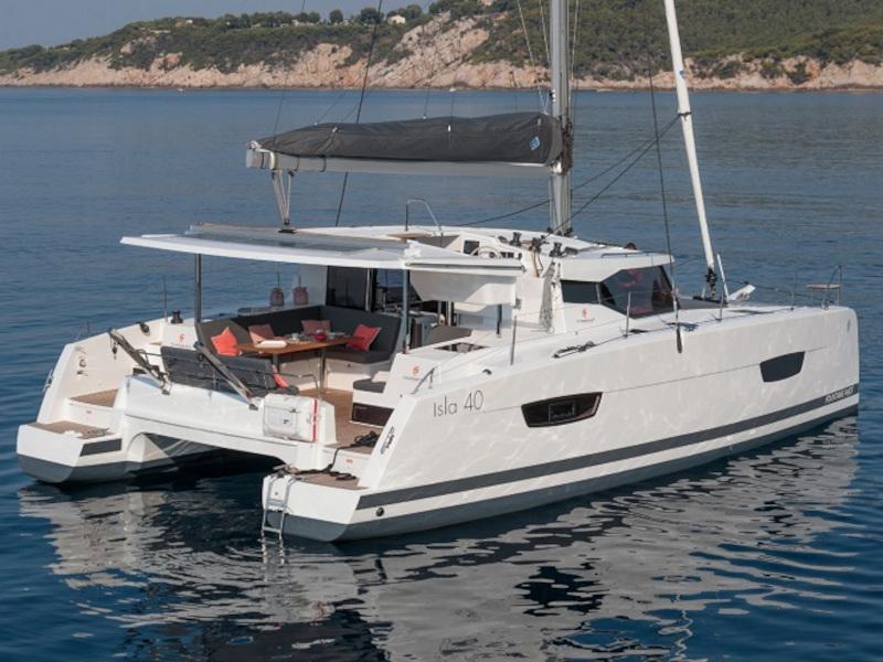 Book yachts online - catamaran - Isla 40 - Blue Orion - rent