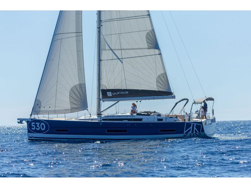 Book yachts online - sailboat - Dufour 530 - no name 4 cab - rent