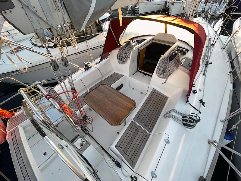 Book yachts online - sailboat - Elan 340 - Four Winds - rent
