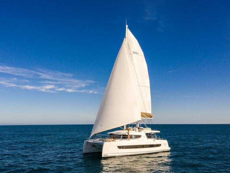 Book yachts online - catamaran - Bali 4.6 - Ediba Scorpio - rent