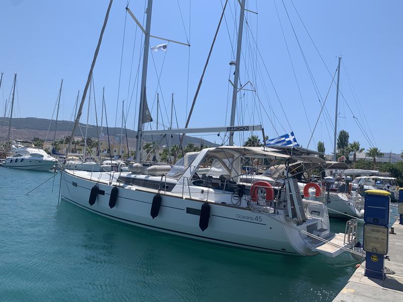Book yachts online - sailboat - Oceanis 45/3 - Callidora - rent