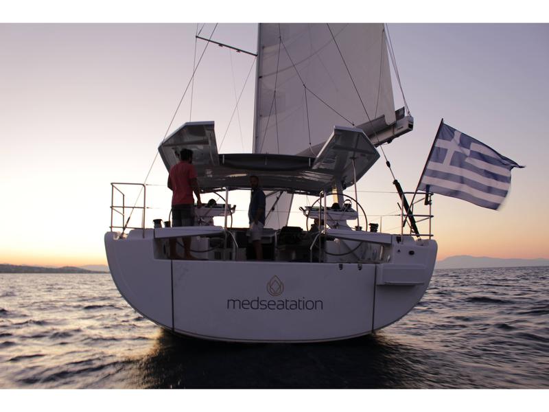 Book yachts online - sailboat - Hanse 588 - Medseatation - Skippered - rent