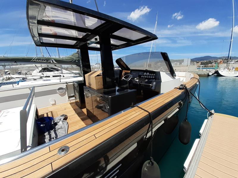 Book yachts online - motorboat - Fjord 40 Open - Bullit Per Day - rent