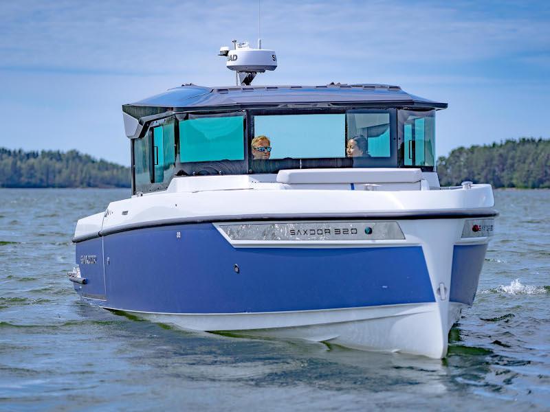 Book yachts online - motorboat - Saxdor 320 GTC (2x300) - SAXDOR (320 GTC + MERCURY 2x300) - rent