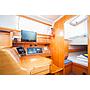 Book yachts online - sailboat - Bavaria 37 Cruiser - Mondo - rent
