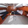 Book yachts online - sailboat - Bavaria Cruiser 37 - Lupe - rent