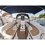 Book yachts online - sailboat - Bavaria 37 Cruiser - Mateja - rent