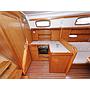 Book yachts online - sailboat - Bavaria 37 Cruiser - Mateja - rent