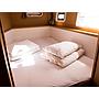 Book yachts online - catamaran - Lagoon 400 S2 - KINGA V - rent