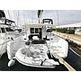 Book yachts online - catamaran - Lagoon 40 - BLUE ANGEL AC salon + generator - rent