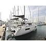 Book yachts online - catamaran - Lagoon 40 - BLUE ANGEL AC salon + generator - rent