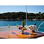 Book yachts online - motorboat - Cyrus 13.8 Hardtop - Punta II - rent
