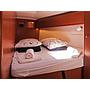 Book yachts online - sailboat - Bavaria Cruiser 46 - Adria Sonja - rent