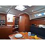 Book yachts online - sailboat - Bavaria Cruiser 34 - Adria Maša - rent