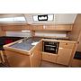 Book yachts online - sailboat - Bavaria Cruiser 37 - Matija - rent