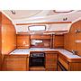 Book yachts online - sailboat - Bavaria 42 Cruiser - Iro (Refit 2019) - rent