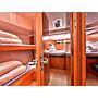 Book yachts online - sailboat - Bavaria Cruiser 51 - Alma Libre III - rent