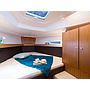 Book yachts online - sailboat - Bavaria Cruiser 37 - Aventura - rent