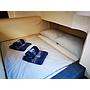 Book yachts online - motorboat - Sealine F34 - Little One - rent