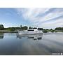 Book yachts online - motorboat - Pacific Allure 155 - Royal - rent