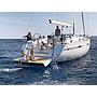 Book yachts online - sailboat - Bavaria 45 Cruiser - Cloe - Solar Panel - rent