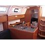Book yachts online - sailboat - Bavaria 37 Cruiser - Katarina - rent