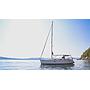 Book yachts online - sailboat - Bavaria 37 Cruiser - SILVIJA - rent