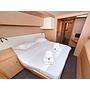 Book yachts online - catamaran - Lagoon 520 Flybridge - Largo Winch - rent