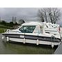 Book yachts online - motorboat - Sedan 800 - SIREUIL FR - rent