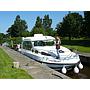 Book yachts online - motorboat - Sedan 1000 - FLEURY FR - rent