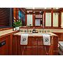 Book yachts online - motorboat - Posillipo Technema 95S - Divine - rent