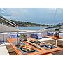 Book yachts online - motorboat - Posillipo Technema 95S - Divine - rent