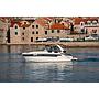 Book yachts online - motorboat - Bavaria 32 Sport - Dora - rent