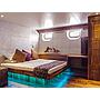 Book yachts online - motorboat - Motoryacht - Scubaspa Ying - rent