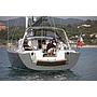 Book yachts online - sailboat - Wauquiez Pilot Saloon 55 - ADIQELL - rent