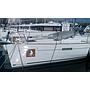 Book yachts online - sailboat - Beneteau Oceanis 45 - Maverick - rent