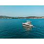 Book yachts online - motorboat - Monte Carlo 5 - Blizzard - rent