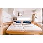 Book yachts online - catamaran - Lagoon 42 - 4 cab. - WILD  - rent