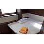 Book yachts online - catamaran - Lagoon 52F - Cala Luna - air conditioned - - rent