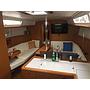 Book yachts online - sailboat - Jeanneau 379 - Anchored in Hope - rent